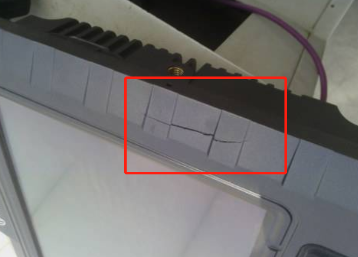 注塑制品開裂不用再煩惱了，現(xiàn)在就告訴你原因！_江蘇無錫嘉弘塑料告訴您